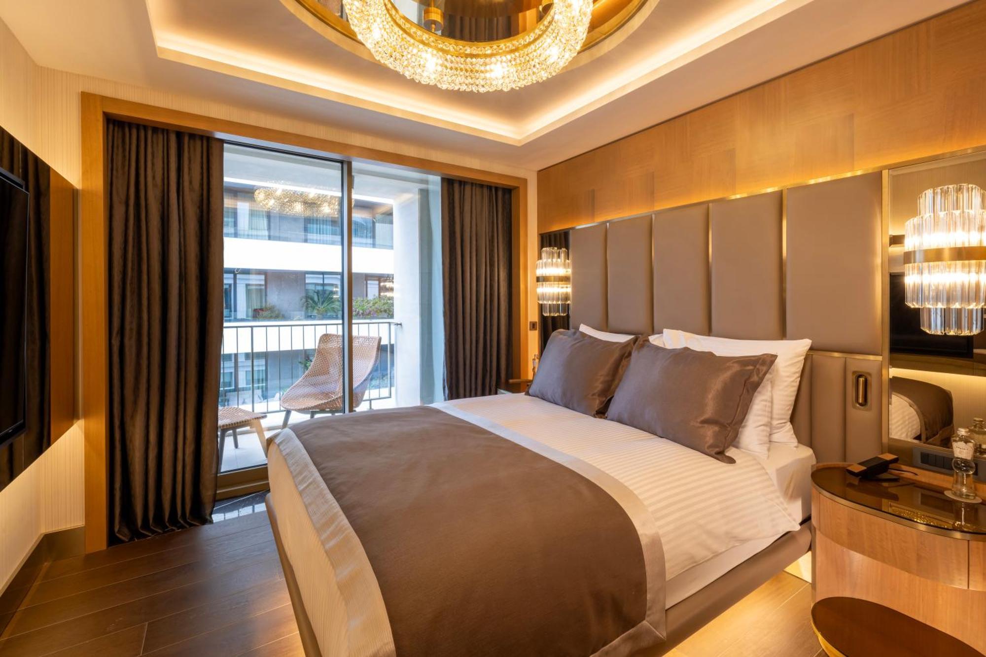 Merit Starlit Hotel & Residences Будва Екстериор снимка