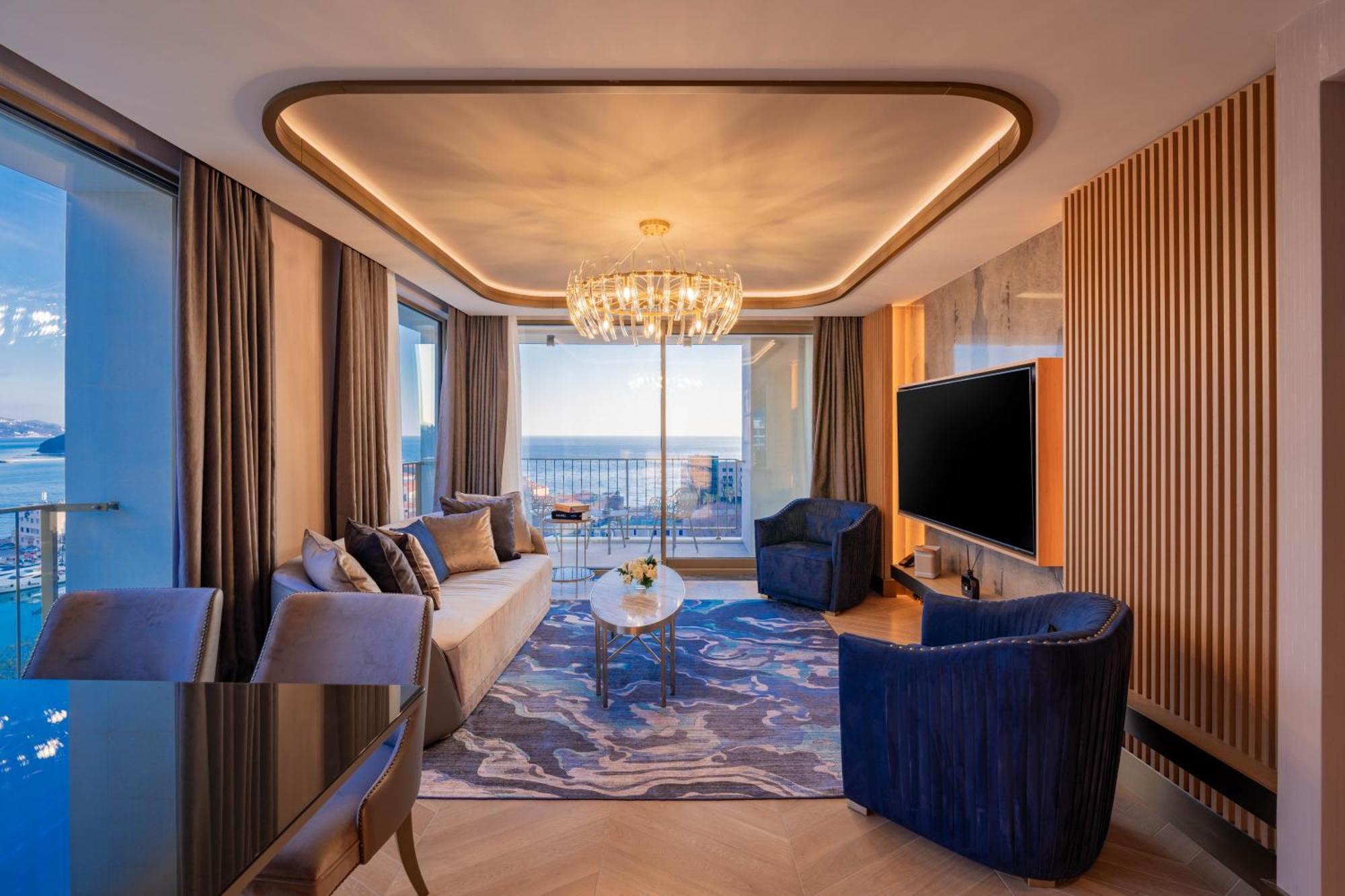 Merit Starlit Hotel & Residences Будва Екстериор снимка
