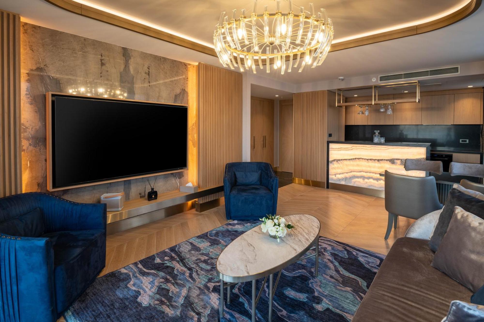 Merit Starlit Hotel & Residences Будва Екстериор снимка