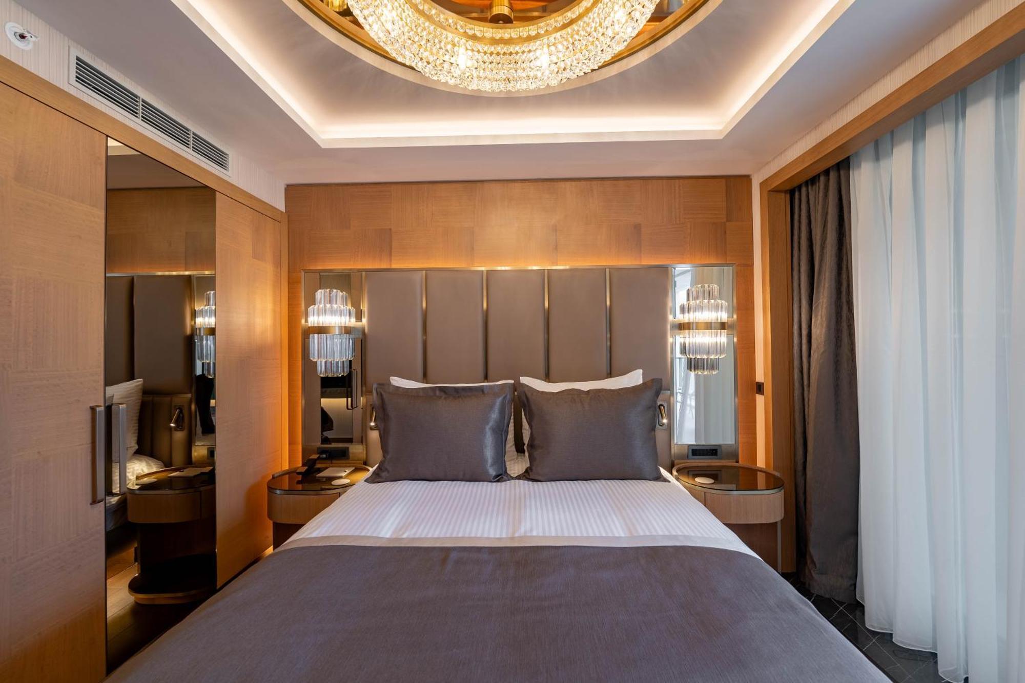 Merit Starlit Hotel & Residences Будва Екстериор снимка