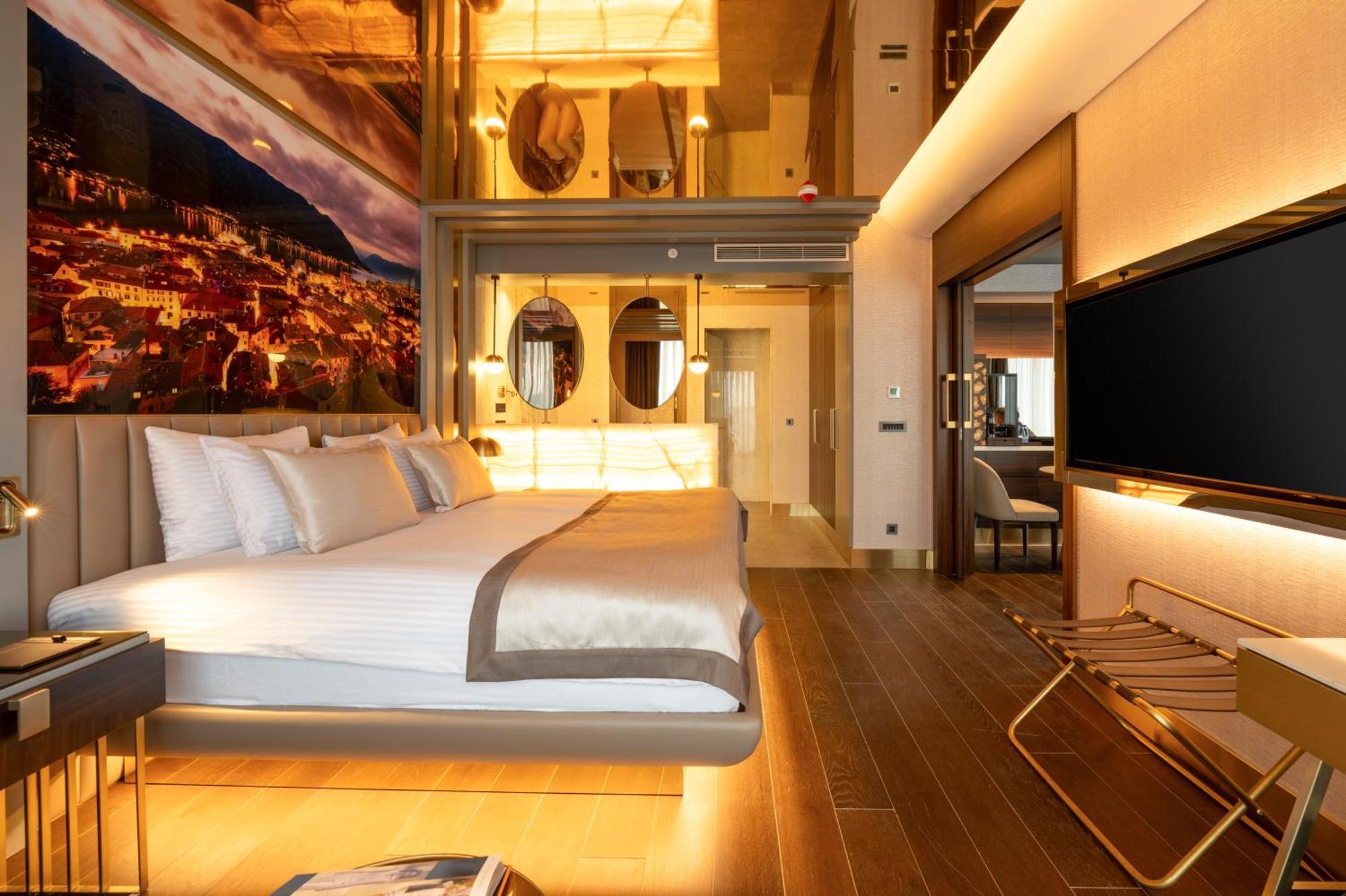 Merit Starlit Hotel & Residences Будва Екстериор снимка