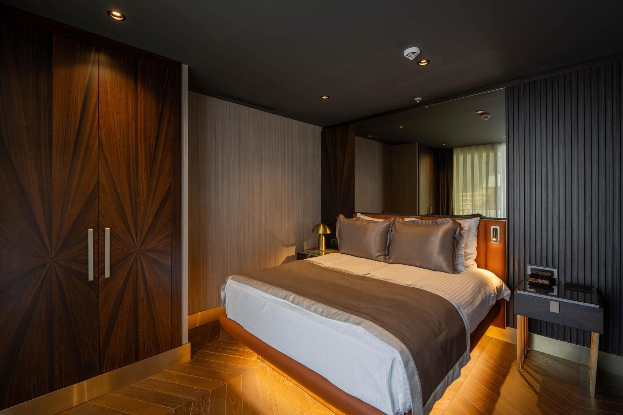 Merit Starlit Hotel & Residences Будва Екстериор снимка