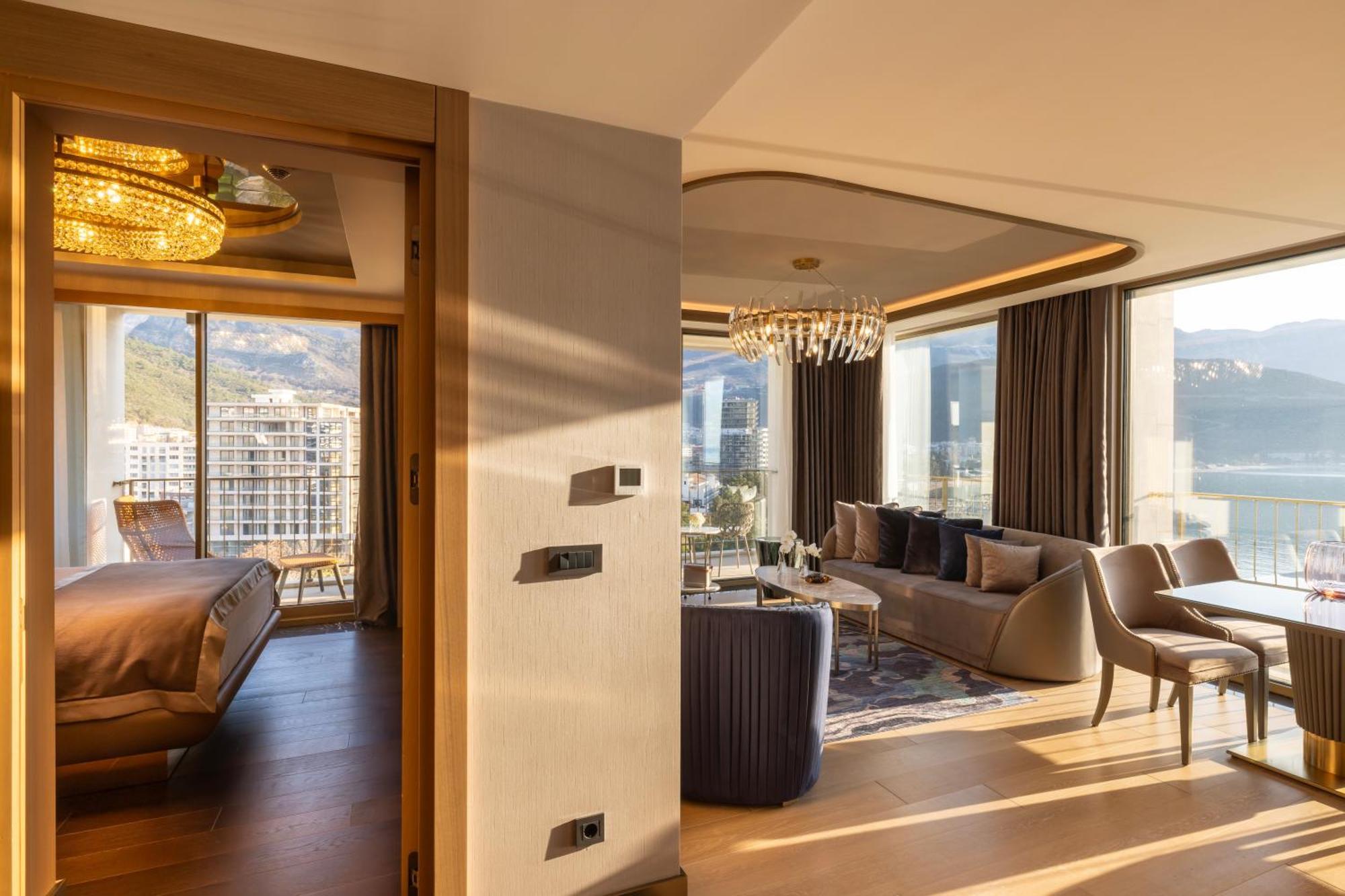 Merit Starlit Hotel & Residences Будва Екстериор снимка
