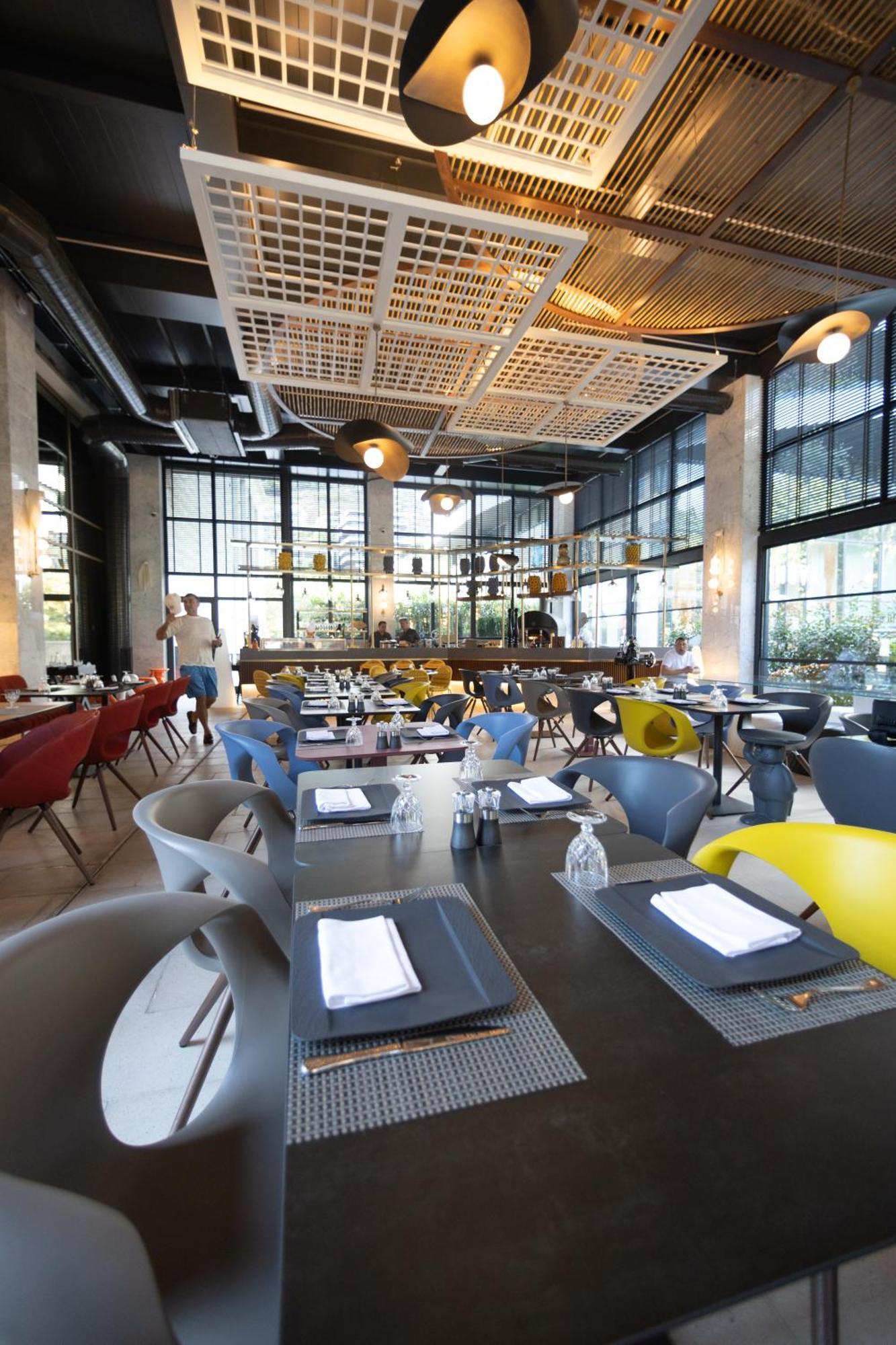 Merit Starlit Hotel & Residences Будва Екстериор снимка